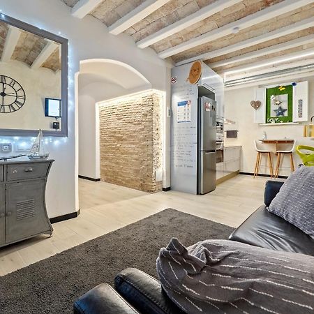 Hauzify I Novavila Centre Rooms 比利亚努埃瓦-赫尔特鲁 外观 照片
